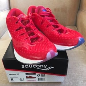 Saucony Freedom ISO Running Shoes